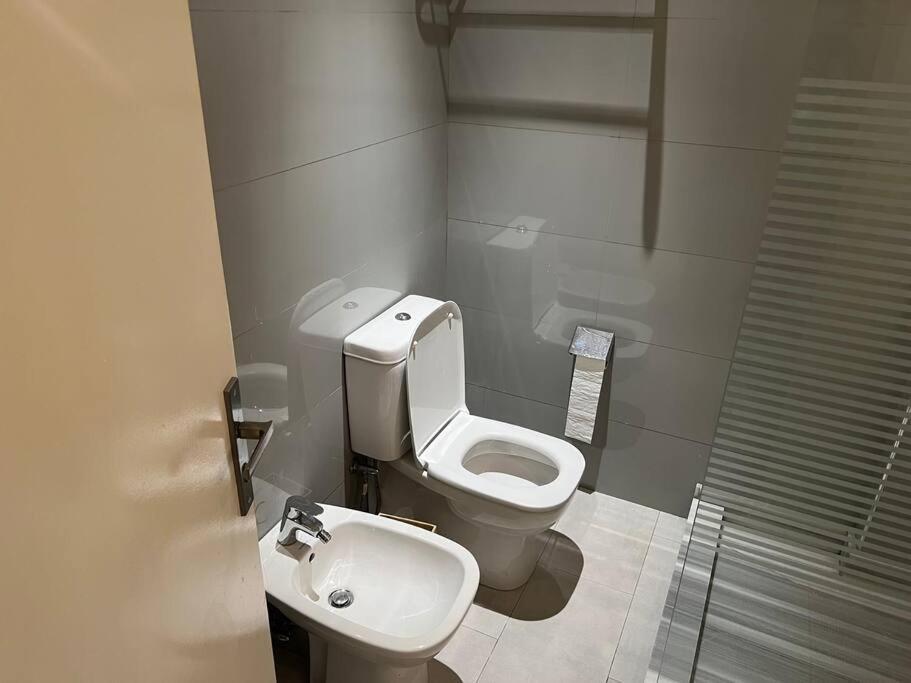 Superbe Appartement Proche De Toutes Les Commodite ราบัต ภายนอก รูปภาพ